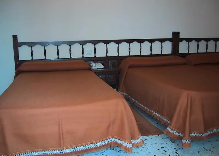 拉科德恩佩佩酒店 2* 卡里拉