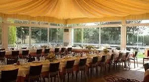 拉科德恩佩佩酒店 2*